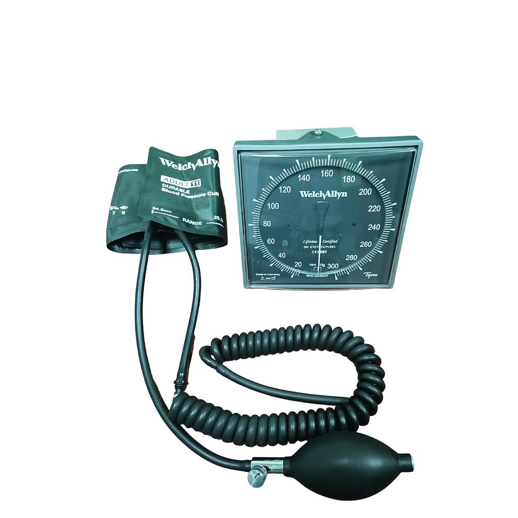 ESFIGMOMANÓMETRO